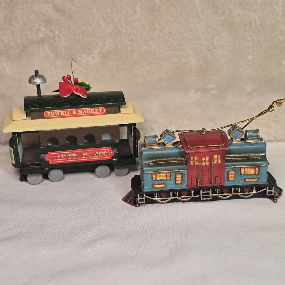 Vintage San Francisco Cable Car Ornament Set 2 Powell & Market Trolley 3–3.5"